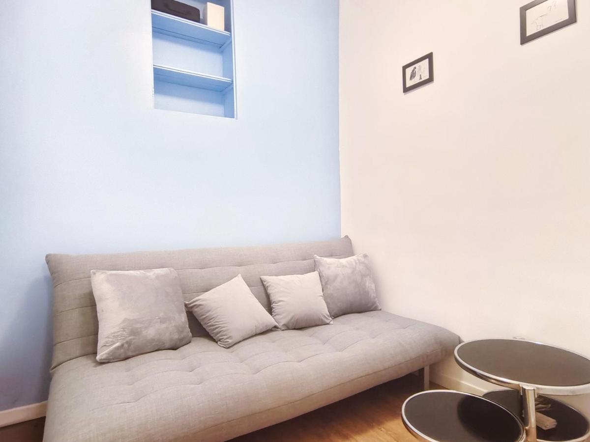 Charmant Appartement Proche De La Tour Eiffel Paris Exterior photo